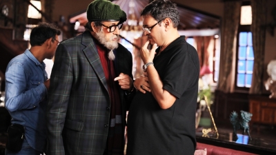 Amitabh doesn't act like a superstar on set, says director Rumy Jafry | Amitabh doesn't act like a superstar on set, says director Rumy Jafry