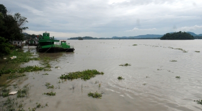 Flood situation improves in Assam | Flood situation improves in Assam