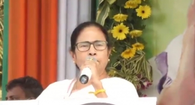 Mamata offers conditional support to Congress in 2024, state Congress snubs | Mamata offers conditional support to Congress in 2024, state Congress snubs