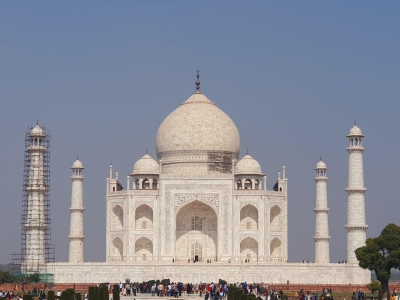 Hindu outfit threatens to lock up Taj Mahal | Hindu outfit threatens to lock up Taj Mahal Hindu outfit threatens to lock up Taj Mahal | Hindu outfit threatens to lock up Taj Mahal