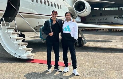 Full throttle: Hrithik Roshan starts shooting for 'Fighter' | Full throttle: Hrithik Roshan starts shooting for 'Fighter' Full throttle: Hrithik Roshan starts shooting for 'Fighter' | Full throttle: Hrithik Roshan starts shooting for 'Fighter'
