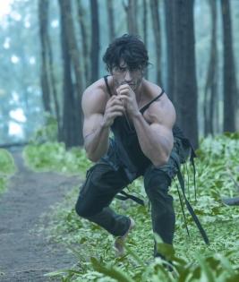 Vidyut Jammwal's talk show to feature action icon Scott Adkins | Vidyut Jammwal's talk show to feature action icon Scott Adkins