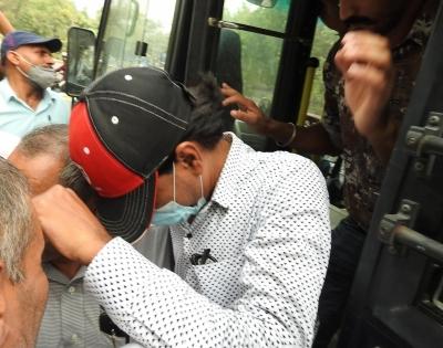 'Is Zubair a part of syndicate which tweets to destabilise society', UP govt to SC | 'Is Zubair a part of syndicate which tweets to destabilise society', UP govt to SC 'Is Zubair a part of syndicate which tweets to destabilise society', UP govt to SC | 'Is Zubair a part of syndicate which tweets to destabilise society', UP govt to SC