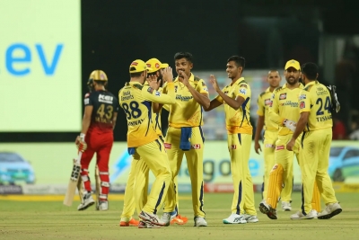 IPL 2023: Conway, Dube fifties; Desphande's three-fer help CSK prevail over RCB in run-feast | IPL 2023: Conway, Dube fifties; Desphande's three-fer help CSK prevail over RCB in run-feast