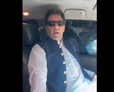 Imran Khan renews calls for protests | Imran Khan renews calls for protests