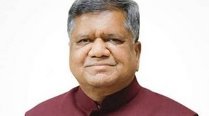 Former CM Jagadish Shettar, two others, take oath as Cong MLCs in K’taka | Former CM Jagadish Shettar, two others, take oath as Cong MLCs in K’taka