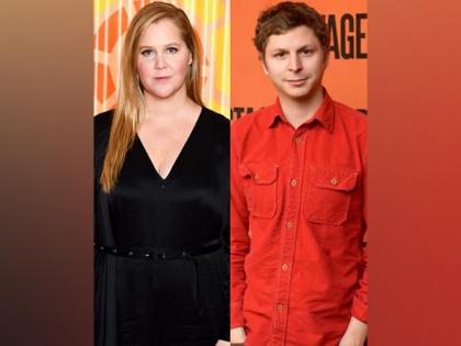 Amy Schumer accidentally slips that Michael Cera is now a father | Amy Schumer accidentally slips that Michael Cera is now a father