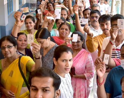 Chikkodi leads as polling picks up pace in Karnataka's 14 LS seats | Chikkodi leads as polling picks up pace in Karnataka's 14 LS seats Chikkodi leads as polling picks up pace in Karnataka's 14 LS seats | Chikkodi leads as polling picks up pace in Karnataka's 14 LS seats