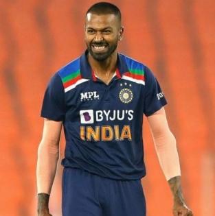 Slowly building up Hardik for T20 World Cup: Mhambrey | Slowly building up Hardik for T20 World Cup: Mhambrey