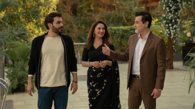 Madhuri on rekindling her on-screen chemistry with Sanjay Kapoor after two decades! | Madhuri on rekindling her on-screen chemistry with Sanjay Kapoor after two decades! Madhuri on rekindling her on-screen chemistry with Sanjay Kapoor after two decades! | Madhuri on rekindling her on-screen chemistry with Sanjay Kapoor after two decades!
