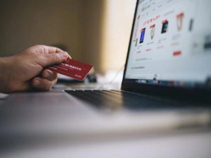 Curated online product recommendations influence buying behaviour | Curated online product recommendations influence buying behaviour Curated online product recommendations influence buying behaviour | Curated online product recommendations influence buying behaviour