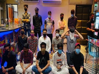 20 held from hookah bar in Delhi, booked for violating COVID-19 norms | 20 held from hookah bar in Delhi, booked for violating COVID-19 norms