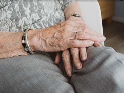 New research highlights increased loneliness in over-70s during COVID-19 pandemic | New research highlights increased loneliness in over-70s during COVID-19 pandemic