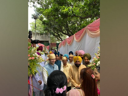 Delhi CM Kejriwal attends Punjab CM's wedding, wishes him on 'new journey' | Delhi CM Kejriwal attends Punjab CM's wedding, wishes him on 'new journey'