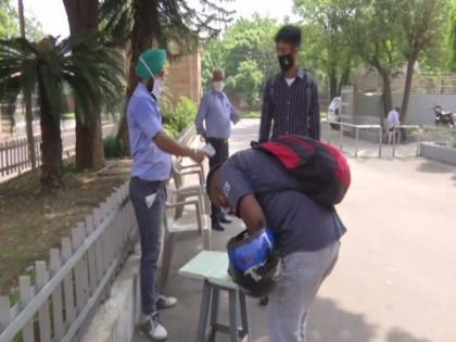 College students from Chandigarh say online classes not enough for proper knowledge | College students from Chandigarh say online classes not enough for proper knowledge College students from Chandigarh say online classes not enough for proper knowledge | College students from Chandigarh say online classes not enough for proper knowledge