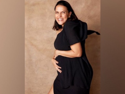 'Freedom To Feed': Neha Dhupia posts breastfeeding picture with her newborn son | 'Freedom To Feed': Neha Dhupia posts breastfeeding picture with her newborn son