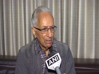 Police have right to control protestors with water cannons, tear gas: Former DGP Prakash Singh | Police have right to control protestors with water cannons, tear gas: Former DGP Prakash Singh