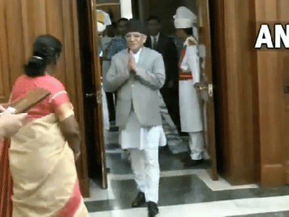 Nepal PM Pushpa Kamal Dahal calls on President Murmu in Delhi | Nepal PM Pushpa Kamal Dahal calls on President Murmu in Delhi