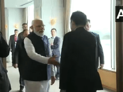 PM Modi meets Japanese counterpart Kishida in Hiroshima, discusses ways to enhance ties | PM Modi meets Japanese counterpart Kishida in Hiroshima, discusses ways to enhance ties