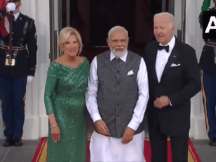 US President, First Lady Jill Biden welcome PM Modi at White House for State dinner, guests include several big-wigs | US President, First Lady Jill Biden welcome PM Modi at White House for State dinner, guests include several big-wigs