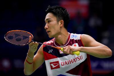 Momota resumes training after testing Covid positive | Momota resumes training after testing Covid positive