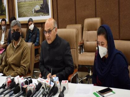 5th phase of J-K DDC polls ends with over 51 pc polling | 5th phase of J-K DDC polls ends with over 51 pc polling 5th phase of J-K DDC polls ends with over 51 pc polling | 5th phase of J-K DDC polls ends with over 51 pc polling