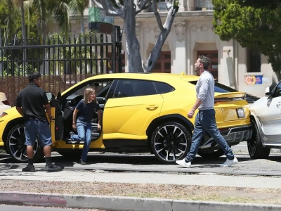 Ben Affleck's 10-year-old son rams Lamborghini into parked BMW | Ben Affleck's 10-year-old son rams Lamborghini into parked BMW