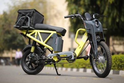 E-scooter by IIT Delhi has running cost of 20 paise per km | E-scooter by IIT Delhi has running cost of 20 paise per km