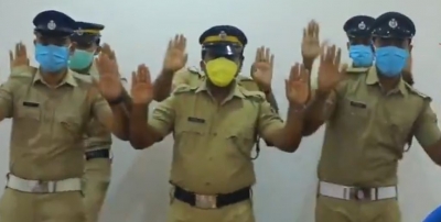 COVID-19: Kerala Police latest video teaches Yoga | COVID-19: Kerala Police latest video teaches Yoga
