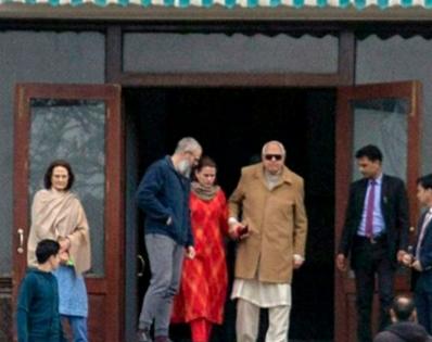 Badal welcomes Farooq's release | Badal welcomes Farooq's release