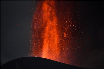 Volcano in Spain's La Palma erupts again | Volcano in Spain's La Palma erupts again