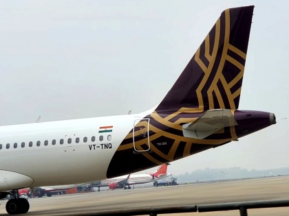 Kolkata-bound Vistara flight returns to Delhi after technical snag | Kolkata-bound Vistara flight returns to Delhi after technical snag