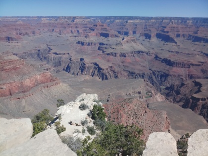 Woman dies while hiking in Grand Canyon amid heat wave | Woman dies while hiking in Grand Canyon amid heat wave
