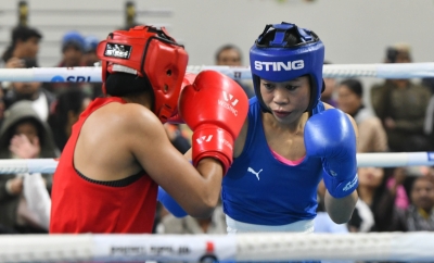 Ace boxer Mary Kom enters 51kg semis, ensures medal | Ace boxer Mary Kom enters 51kg semis, ensures medal