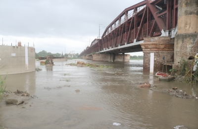 Stark reality of national capital's most sacred river | Stark reality of national capital's most sacred river Stark reality of national capital's most sacred river | Stark reality of national capital's most sacred river