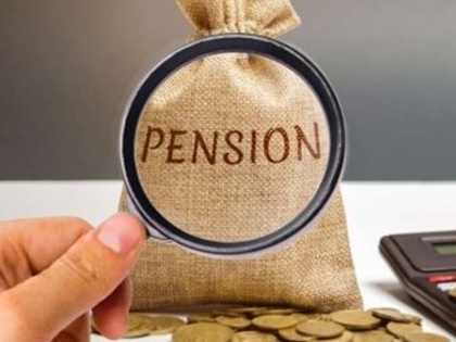 Now, Raj govt employees to get full pension after 25 yrs of service | Now, Raj govt employees to get full pension after 25 yrs of service