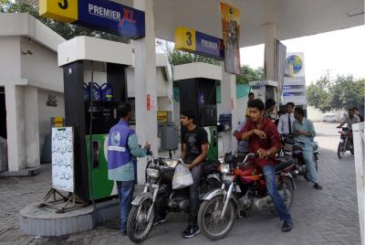 Petrol crisis to hit Pakistan by mid-February | Petrol crisis to hit Pakistan by mid-February
