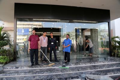 Pakistan's upper class exploiting domestic workers | Pakistan's upper class exploiting domestic workers Pakistan's upper class exploiting domestic workers | Pakistan's upper class exploiting domestic workers