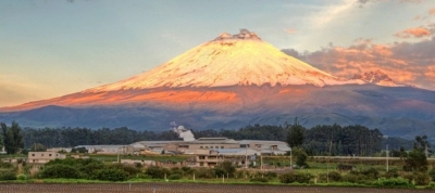 Ecuador issues yellow alert for Cotopaxi volcano activity | Ecuador issues yellow alert for Cotopaxi volcano activity