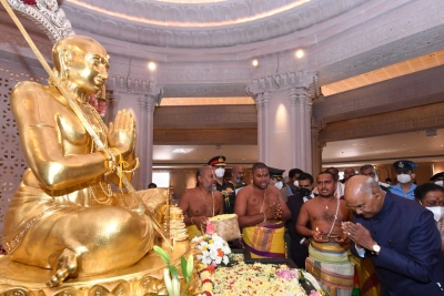 President unveils gold statue of Ramanujacharya | President unveils gold statue of Ramanujacharya