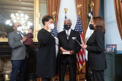 Kamala Harris swears in 1st Black woman as WH budget chief | Kamala Harris swears in 1st Black woman as WH budget chief