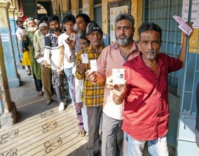 Over 58% voter turnout in 2nd phase of Guj assembly polls | Over 58% voter turnout in 2nd phase of Guj assembly polls