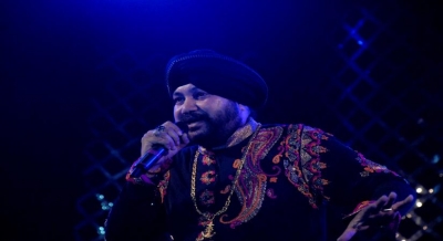 Strongly condemn promoting tobacco, alcohol or guns in songs: Daler Mehndi | Strongly condemn promoting tobacco, alcohol or guns in songs: Daler Mehndi