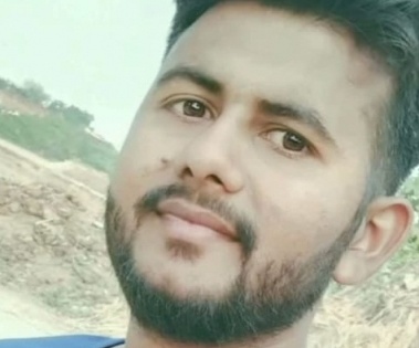 Noida: Delivery agent dies as car drags him after hitting his 2-wheeler | Noida: Delivery agent dies as car drags him after hitting his 2-wheeler