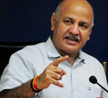 Plans to arrest me before Gujarat poll campaign: Sisodia | Plans to arrest me before Gujarat poll campaign: Sisodia