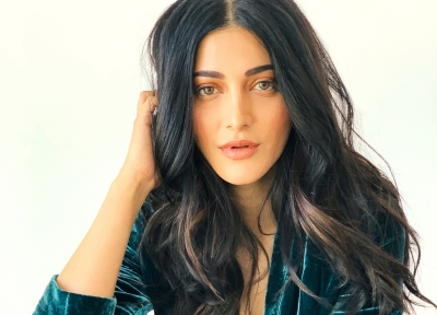 Shruti Haasan to star in Indo-UK co-production 'Chennai Story' | Shruti Haasan to star in Indo-UK co-production 'Chennai Story' Shruti Haasan to star in Indo-UK co-production 'Chennai Story' | Shruti Haasan to star in Indo-UK co-production 'Chennai Story'