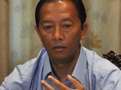 Influential hill leader in Darjeeling joins Congress | Influential hill leader in Darjeeling joins Congress