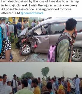 PM condoles loss of lives in Gujarat road accident | PM condoles loss of lives in Gujarat road accident