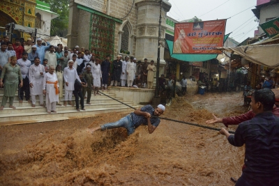 Torrential rains lash Ajmer, schools closed for the day | Torrential rains lash Ajmer, schools closed for the day Torrential rains lash Ajmer, schools closed for the day | Torrential rains lash Ajmer, schools closed for the day