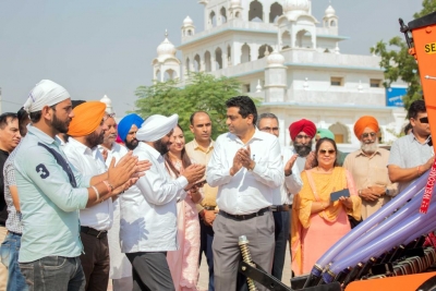 Six super-seeder machines provided to farmers in Punjab | Six super-seeder machines provided to farmers in Punjab